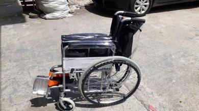 Wheelchair kerusi roda ringan new