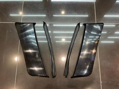 Ford Mustang rear fender cover