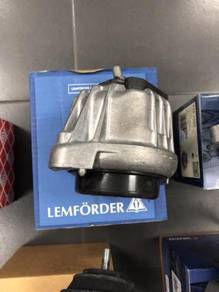 BMW 3 series E30 E36 E46 E90 F30 Engine Mounting