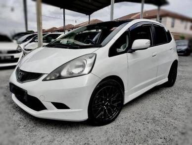 2010 Honda Jazz Cars for sale on Malaysiau0027s largest marketplace 