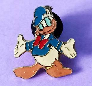 Donald Duck Badge
