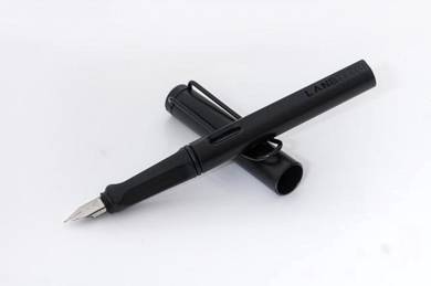 Fountain pen, matte black limited edition