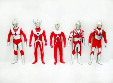Ultraman Figurines FG115 (5 in 1 set)