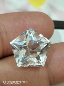 Permata white topaz 11.92 carat