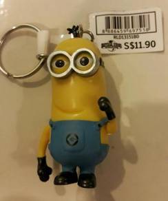 Universal studio singapore Minion keychain souveni