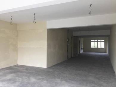 3 Storey Shop at Taman Prima Tropika, Seri Kembangan (MRT Station)