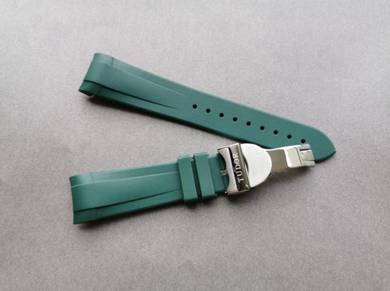 TUDOR 22mm Black Bay 41 Green Rubber Watch Strap