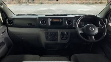 Nissan Urvan Nv350