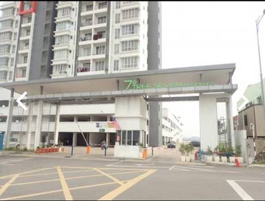CONDO BIGGER UNIT 1233 SQFT near mrt train station