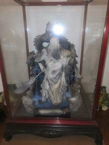 Guan Yu / Guan Gong With Nine Dragon Guardians