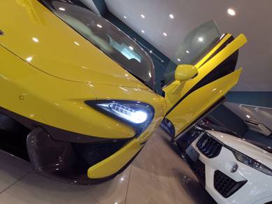 Mclaren 570 S 3.8 (A) SPYDER LAUNCH EDITION