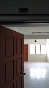 Apartment Taman Bunga Negara Seksyen 27 Shah Alam Tip Top Condition