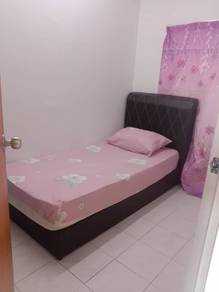 Single Room Sutramas Apartment