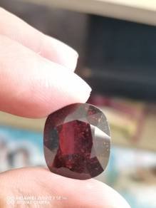 Permata rhodolite garnet 17.8 carat