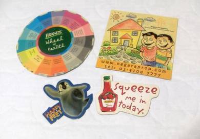 Vintage Assorted Magnets - 4 Pieces