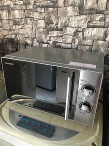 Microwave oven