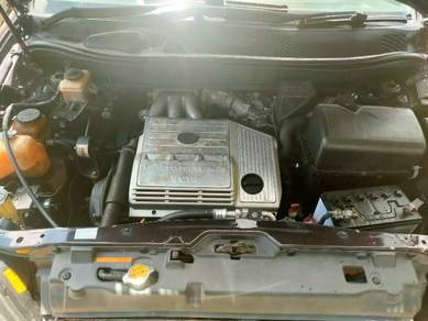 Toyota HARRIER 3.0 V6 (A)