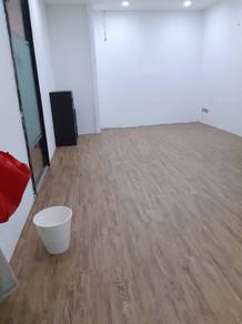 INSTALL VINYL l lantai vinyl corak kekayuan tulen