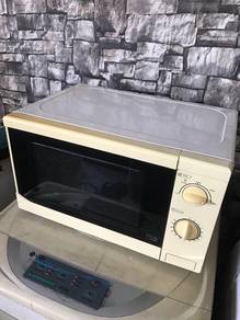 Microwave oven