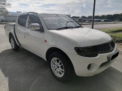 Mitsubishi TRITON 2.5 L200 (M)
