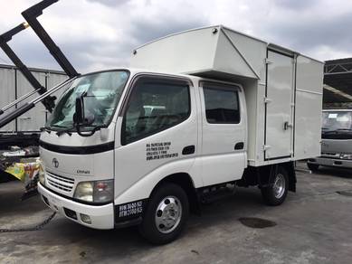 Toyota Dyna Double Cab 4Door Luton Box Rebuild2025