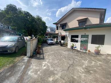 [Corner House Drop] 2-Sty Taman Desa Serdang Seri Kembangan