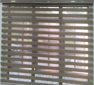 VERTICAL BLIND l zebra blind curtain install