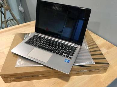 Asus Ultrabook MaxxAudio Bass touch Screen Version