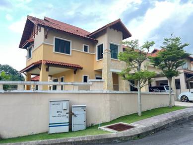 CORNER LOT 2.5 Storey Bungalow Country Heights Kajang Swimming Pool