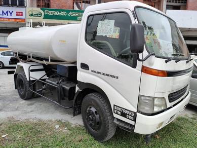 Rebuild Hino XZU400 Tanker 4000 Litre Daftar Baru
