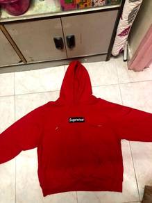 L supreme hoodie red