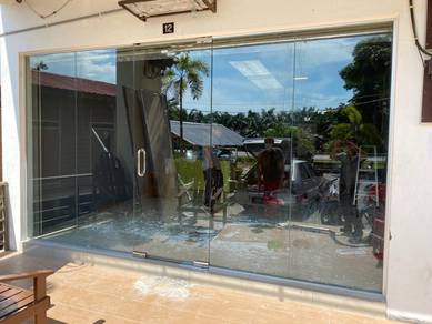 GLASS WALL DINDING KACA l tebal 12mm kalis pecah
