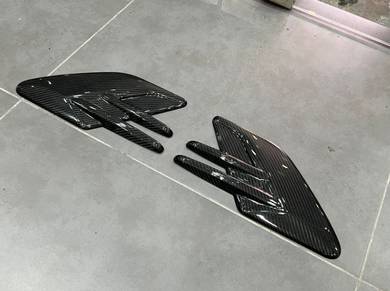 Range Rover Sport SVR carbon side fender vent