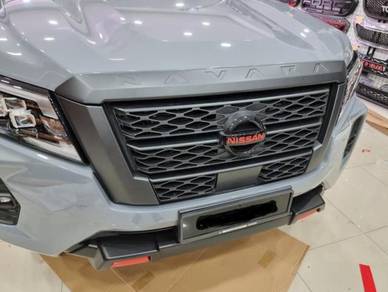 Nissan navara pro4x 2022 front grill grille cover