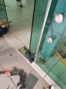 BAIKPULIH PINTU KACA ROSAK l hidraulik floor