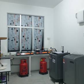 Landed banglo studio room direct owner 300mbps wifi full frnish