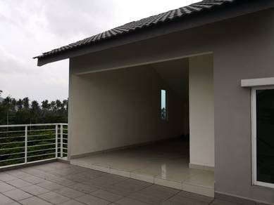 Orange Villa Corner Lot with Empty land