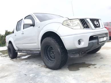 Nissan NAVARA 2.5 SE 4WD(M)LEATHER SEAT/17"SSR RIM