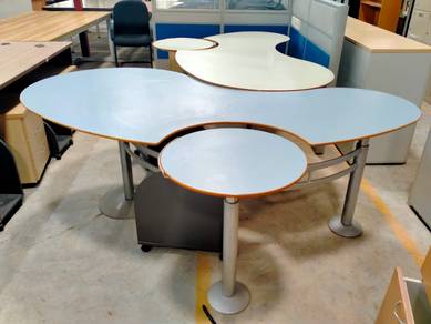 Table with Round Shape