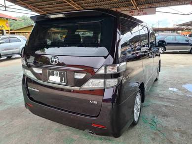 Toyota VELLFIRE 3.5 V (A)