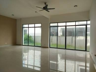 2 storey Corner semi- D house jenderam harmoni park Dengkil Selangor