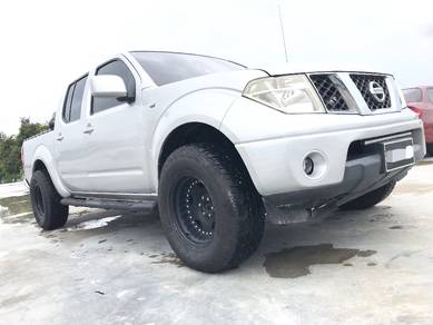 Nissan NAVARA 2.5 SE 4WD(M)LEATHER SEAT/17"SSR RIM
