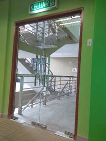 PASANG PINTU KACA KALIS PECAH l 12mm tebal