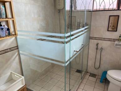 INSTALL SHOWER SCREEN GLASS l kaca mandian