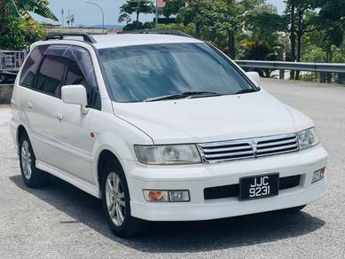 Mitsubishi GRANDIS (A) cat baru Siap Tukar Nama