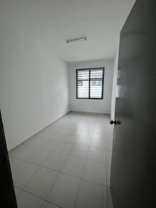 Pulai Mutiara 2 Storey Terrace House For Rent