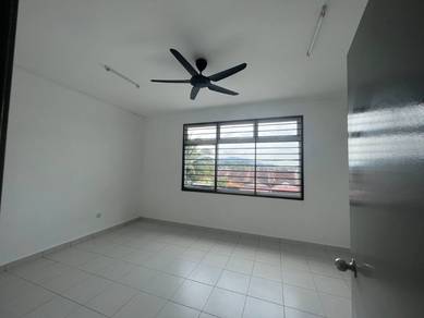 Pulai Mutiara 2 Storey Terrace House For Rent
