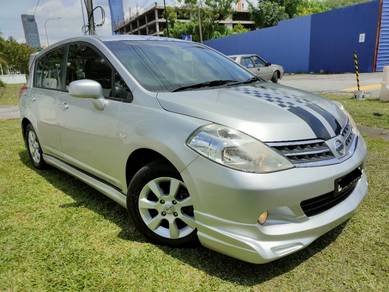 nissan latio hatchback mudah