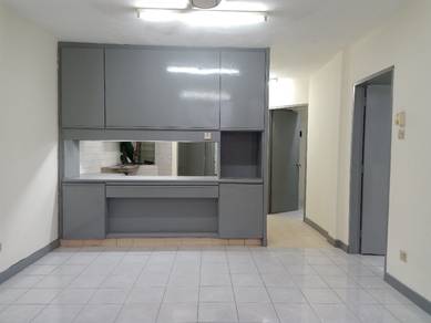 Freehold Apartment for sale with lift at Rampai Court Apt, Wangsa Maju