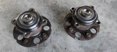 Rear wheel bearing honda elysion odyssey